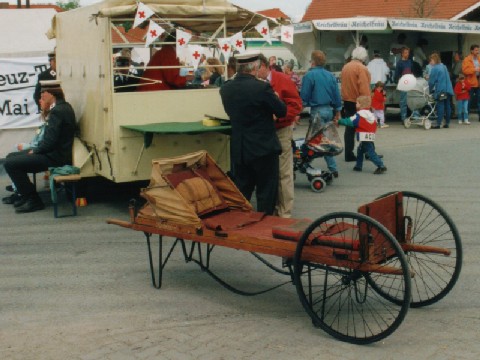 historische Trage aus Stockelsdorf